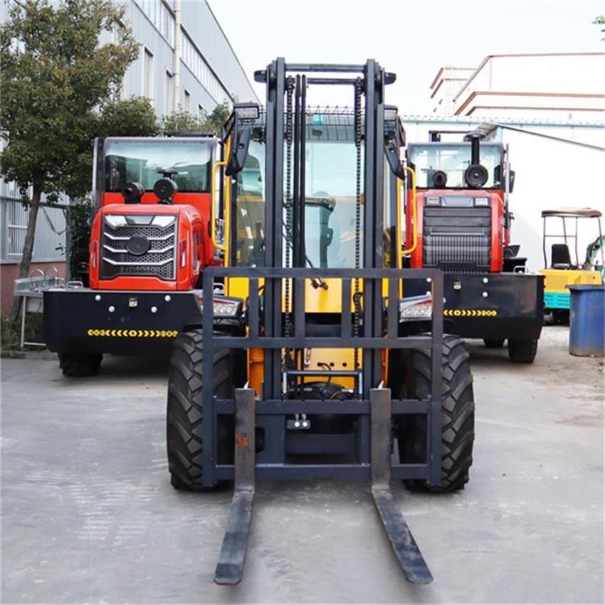 2Ton Rough Terrain Forklift